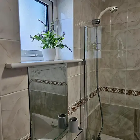 Luxury Oceanside Getaway